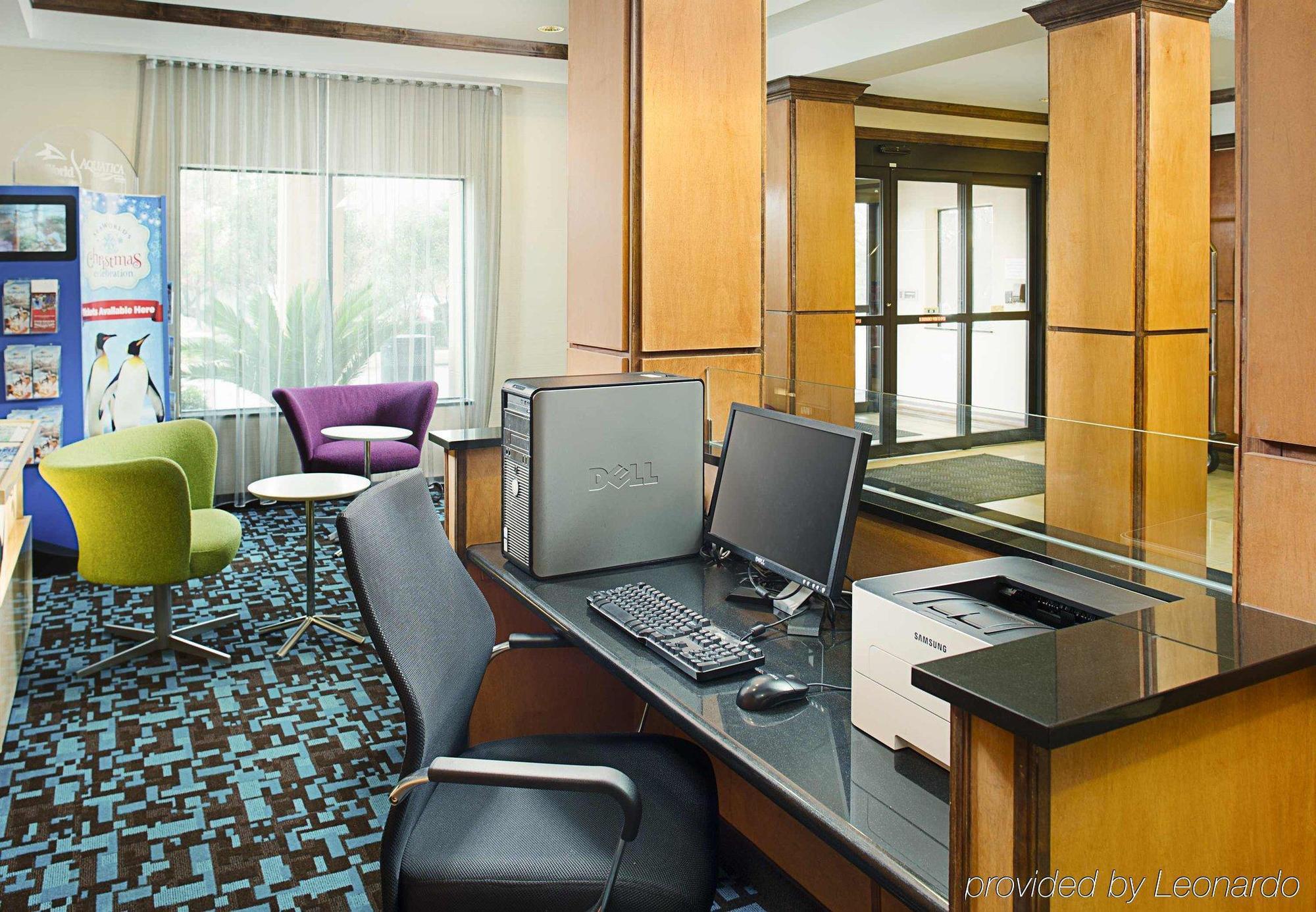 Hotel Fairfield & By Marriott Seaworld / Westover Hills San Antonio