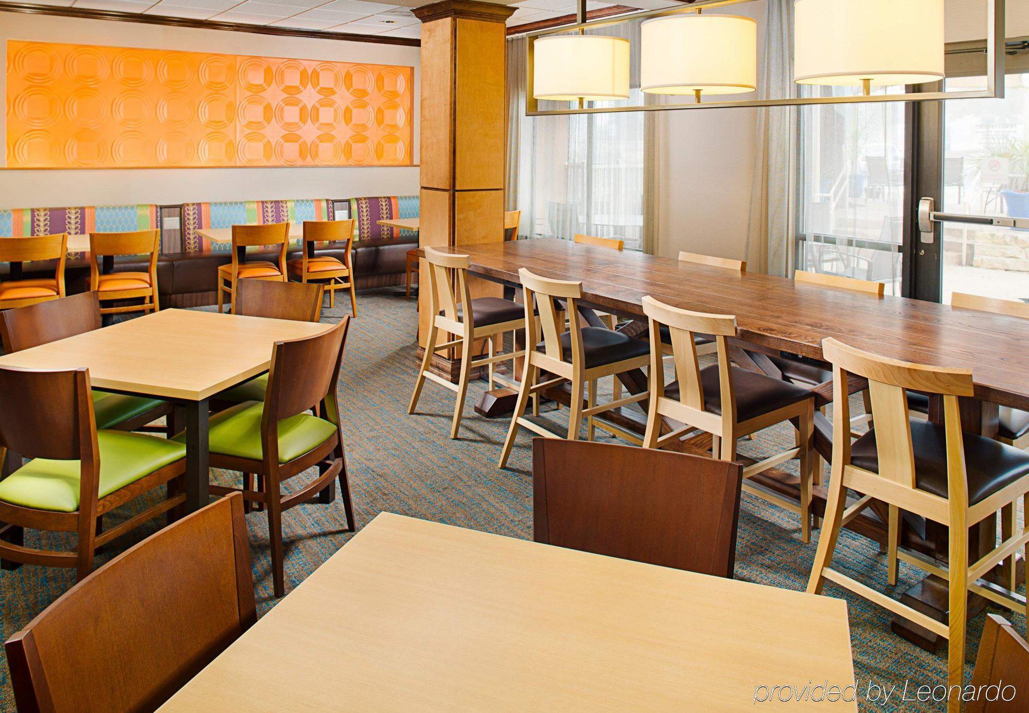Fairfield & By Marriott Seaworld / Westover Hills San Antonio